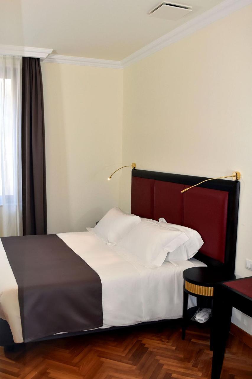 Torrione Hotel Реджо ди Калабрия Екстериор снимка